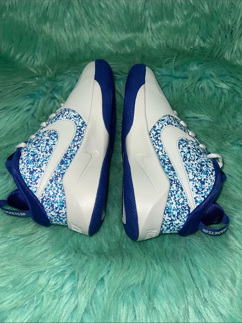Nike Team Hustle D9 GS 'Digital Pixel 5Y - Like New